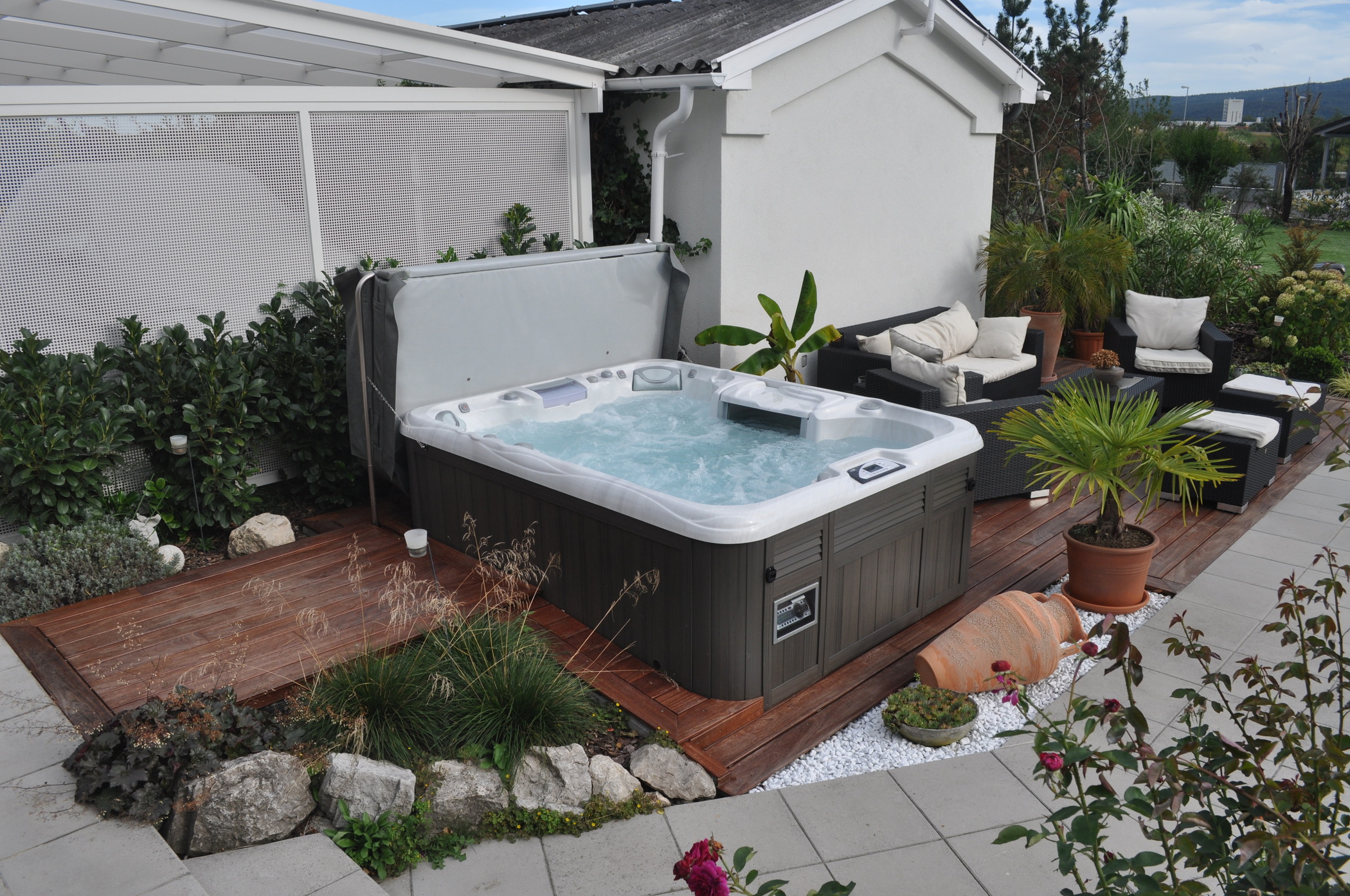 Outdoor hot tub installation 